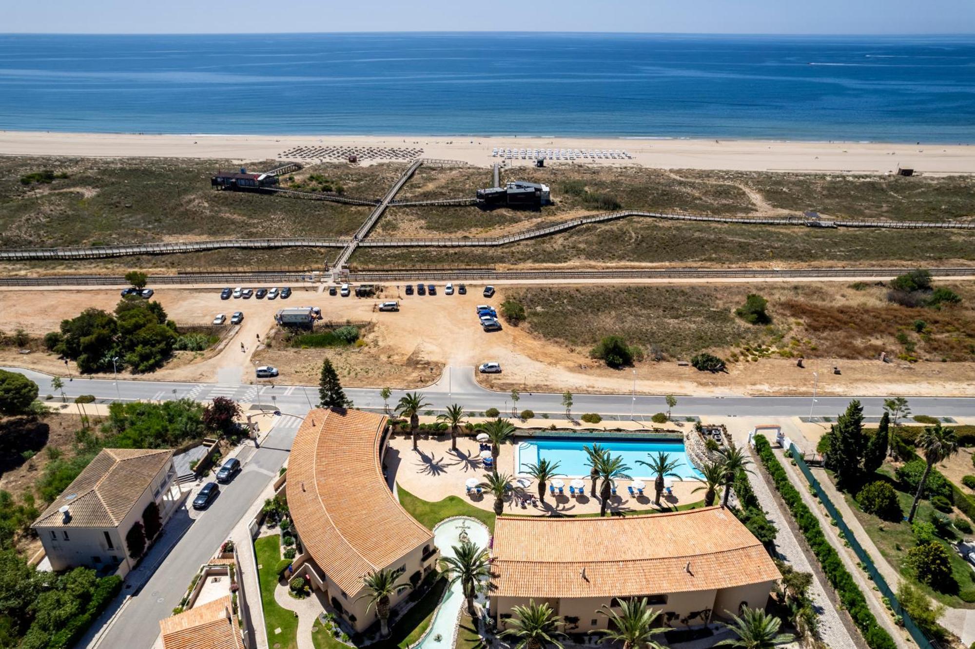 Vila Palmeira Beach Resort Lagos Dış mekan fotoğraf